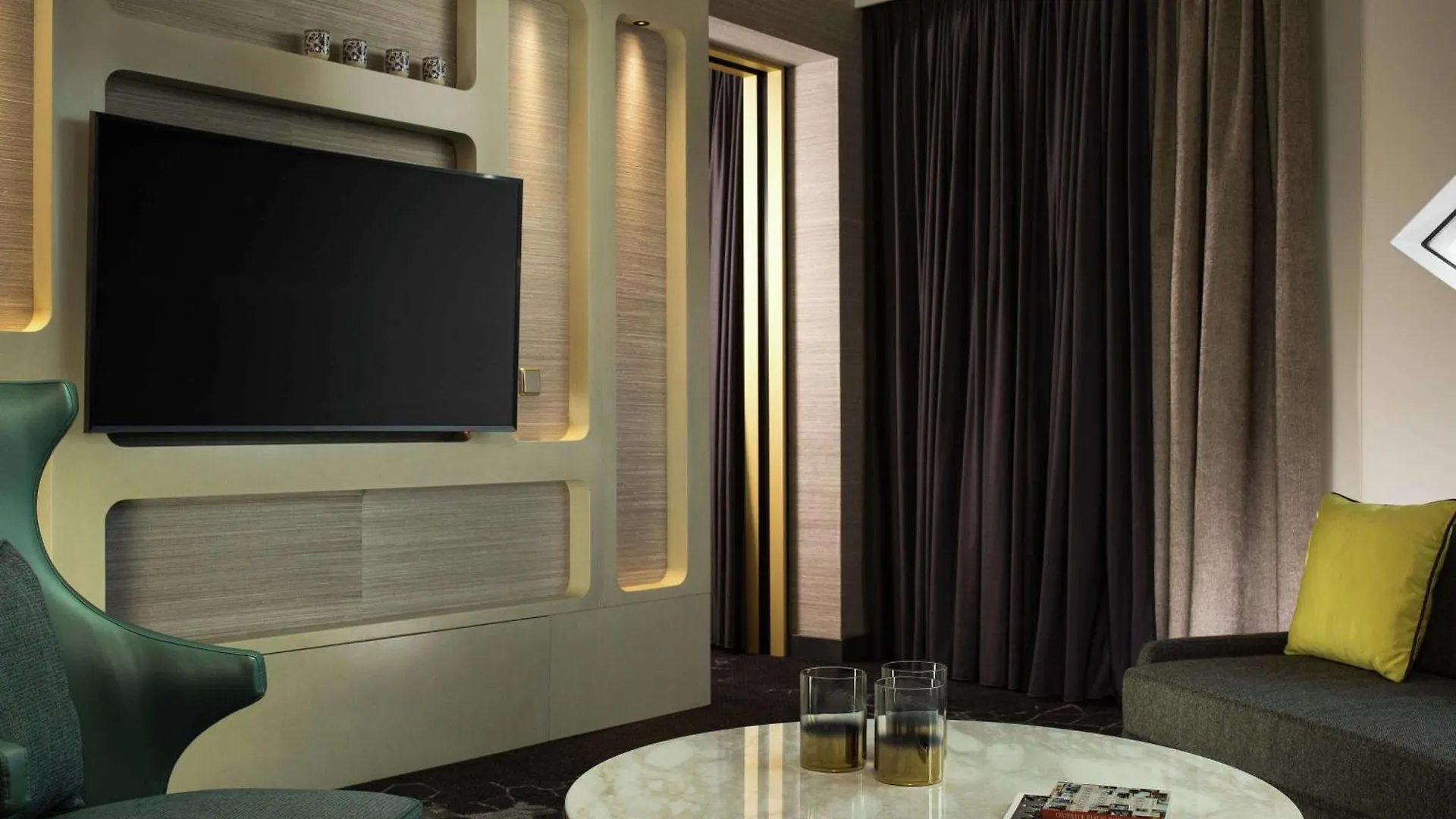 Hilton Amsterdam Airport Schiphol Hotel Netherlands